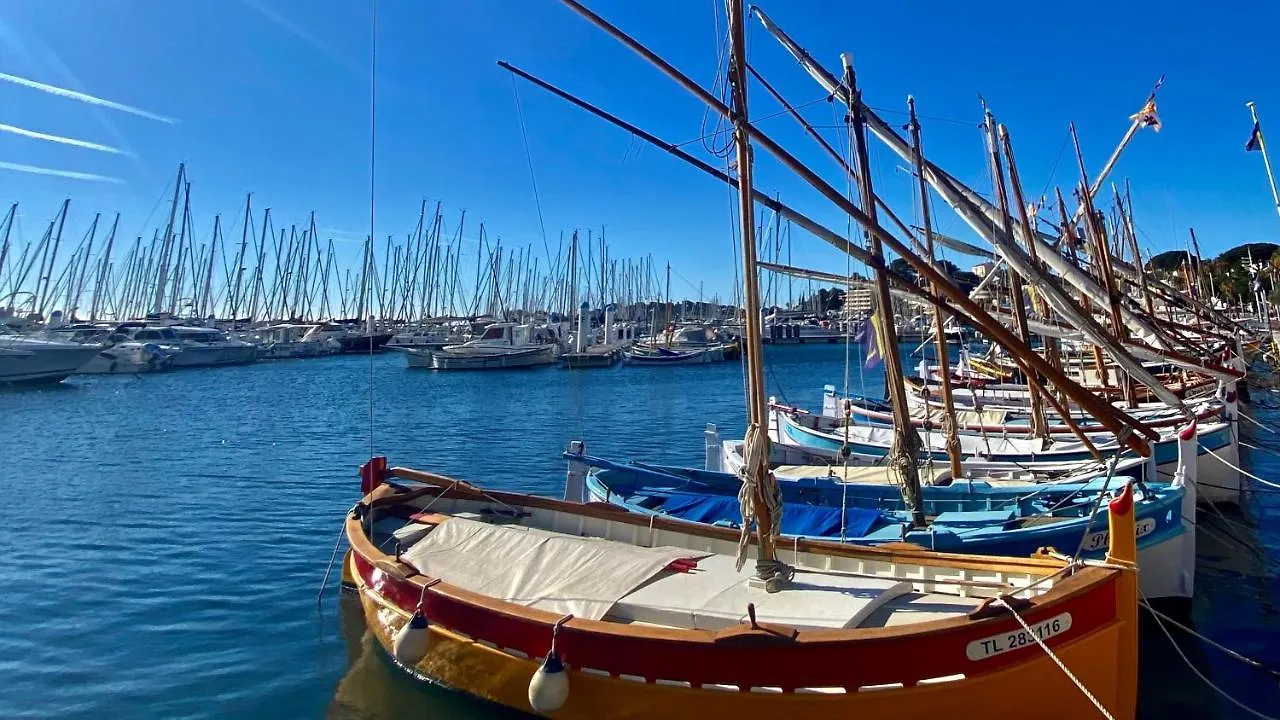 Vue Mer Panoramique Et Piscine Bandol Apartment